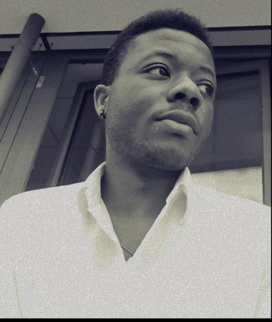 Équipe KASEN en réunion et coordination des activités